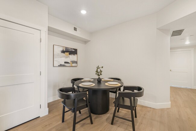 Foto del edificio - Lincoln Crossing Apartments unit 3107