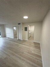 Building Photo - 444 SW 4th St