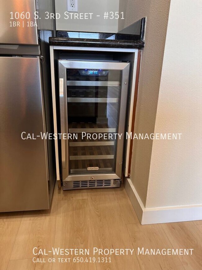 Foto del edificio - 1060 S Third St