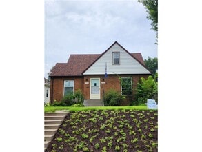 Building Photo - 5028 Bloomington Ave