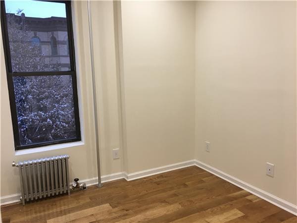 Building Photo - 272 6th Ave