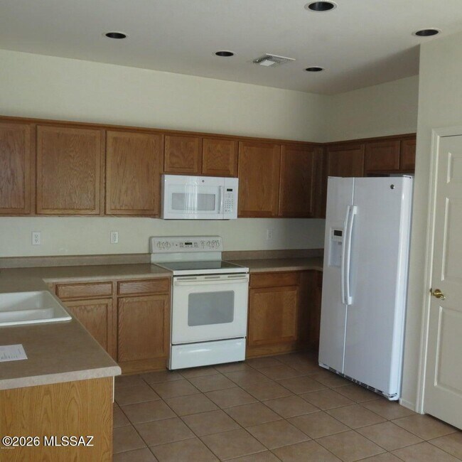 Foto del edificio - 5569 W Crimson Bluff Dr