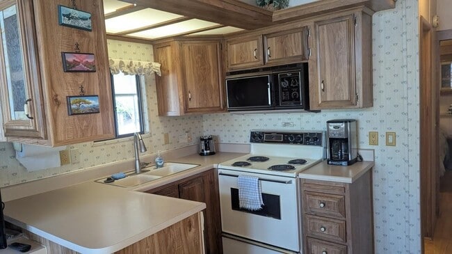 Photo - 8700 E University Drive Unit 1735 House