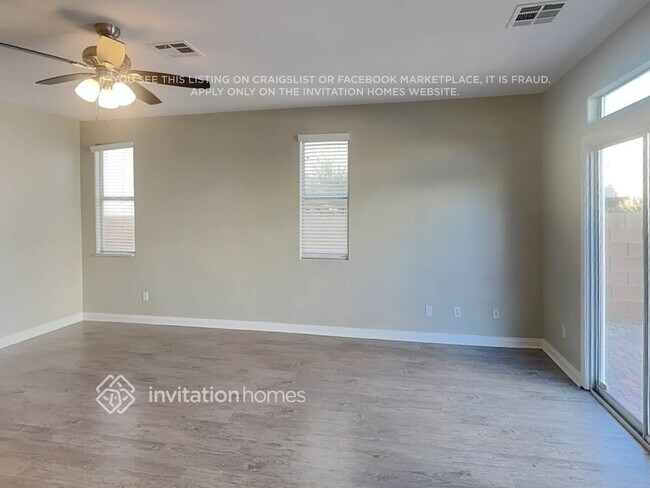 Foto del edificio - 3872 W Irvin Ave