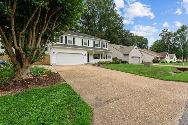 Building Photo - Your Dream Home Awaits!