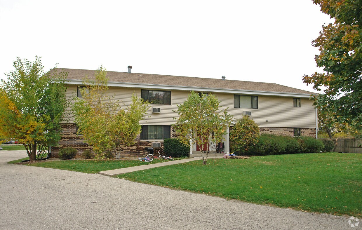 Primary Photo - 3310 Packer Dr