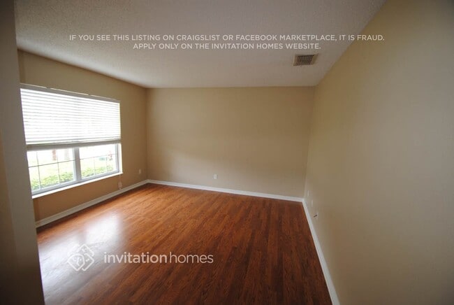 Foto del edificio - 1137 Heather Glen Dr