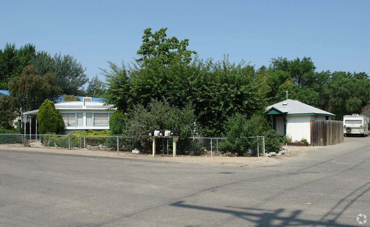 106 W 38th St, Garden City, ID 83714 Apartments in Garden City, ID