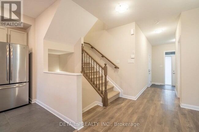 Building Photo - 157 Gardenpost Ter