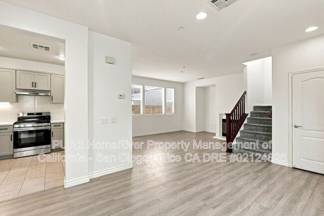 Foto del edificio - 17008 New Rochelle Way