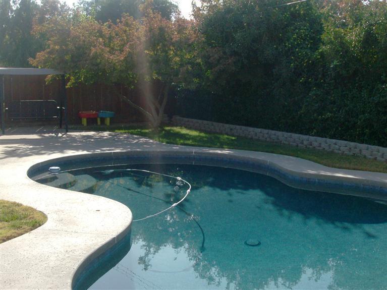 Foto del edificio - 5751 N Sherman Ave