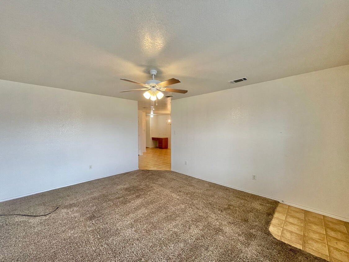 5306 Lauren Lea Dr Unit A, Killeen, TX 76549 - Room for Rent in Killeen, TX  | Apartments.com