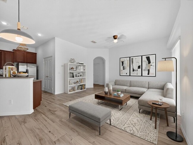 Photo - 6602 S Goldenrod Rd Apartment