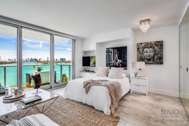 Building Photo - 1000 West Ave