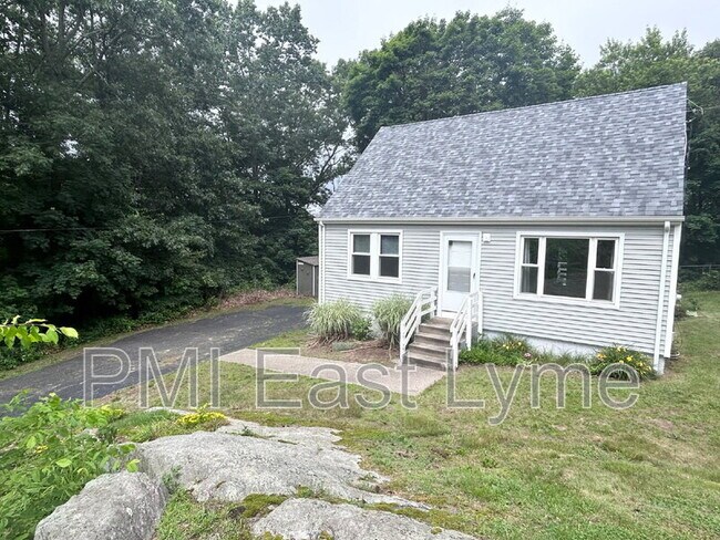 Foto del edificio - 55 Hedge Ave