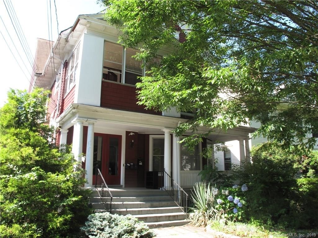Primary Photo - 318 Willow St