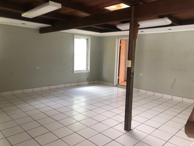 45-308 Lehuuila St Kaneohe, HI -Back Unit - 45-308 Lehuuila St Kaneohe, HI -Back Unit Apartment