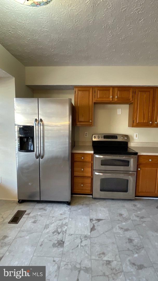 7052 Timberfield Pl, Riviera Beach, MD 21226 Townhome Rentals in