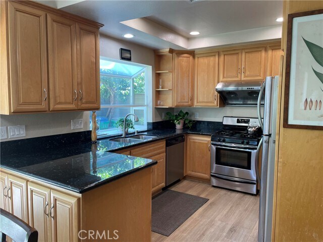 Building Photo - 23 Tanglewood