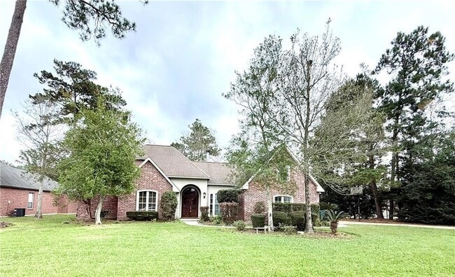 Building Photo - 1525 Elderberry Loop