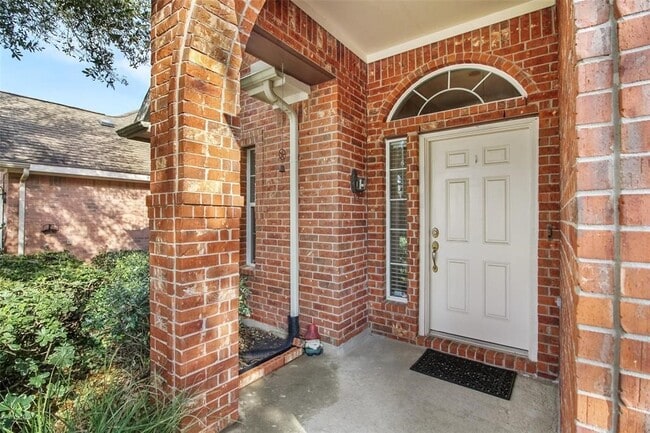 Building Photo - 16906 Green Star Ln