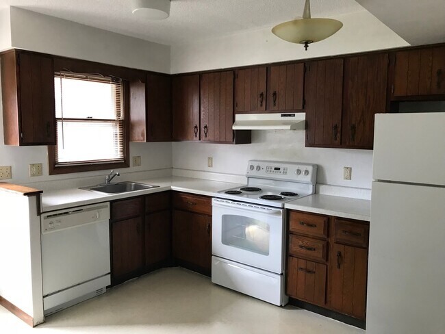 Foto del edificio - Fall Leasing - 2 Bed/1.5 Bath in Iowa City