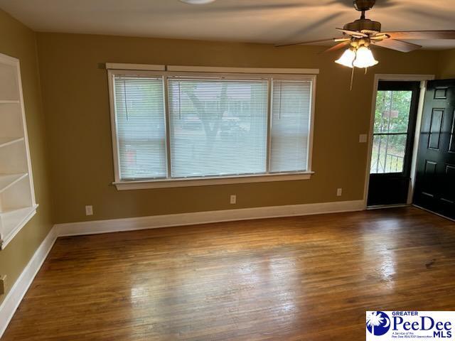 Building Photo - 926 Sherwood Dr