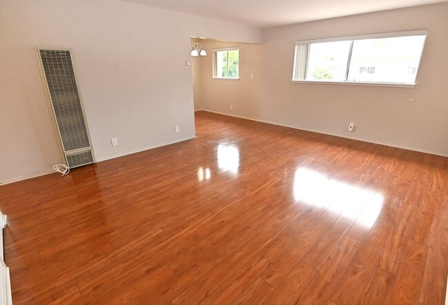 Photo - 1688 De Rose Way Apartment