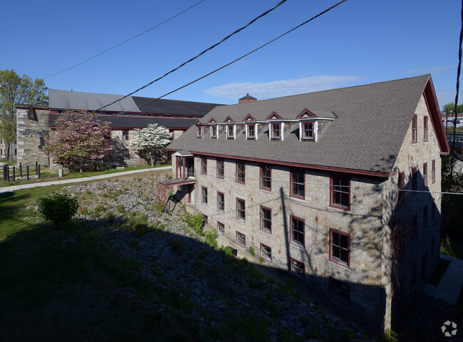 Building Photo - Bernon Mills Estates Condos