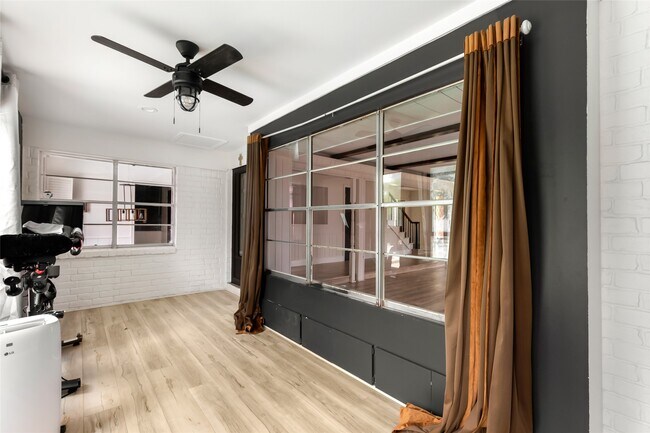 Foto del edificio - 3602 Ridgeview Dr