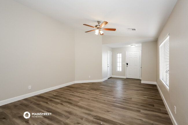 Building Photo - 6489 Duck Hill Springs Dr
