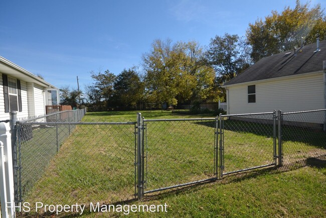 Building Photo - 3 br, 1 bath House - 1522 N Drury Ave