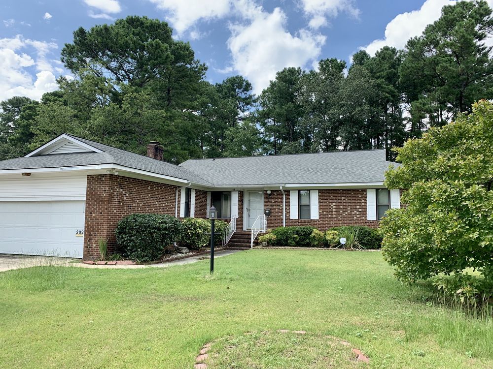 Primary Photo - Lovely brick home