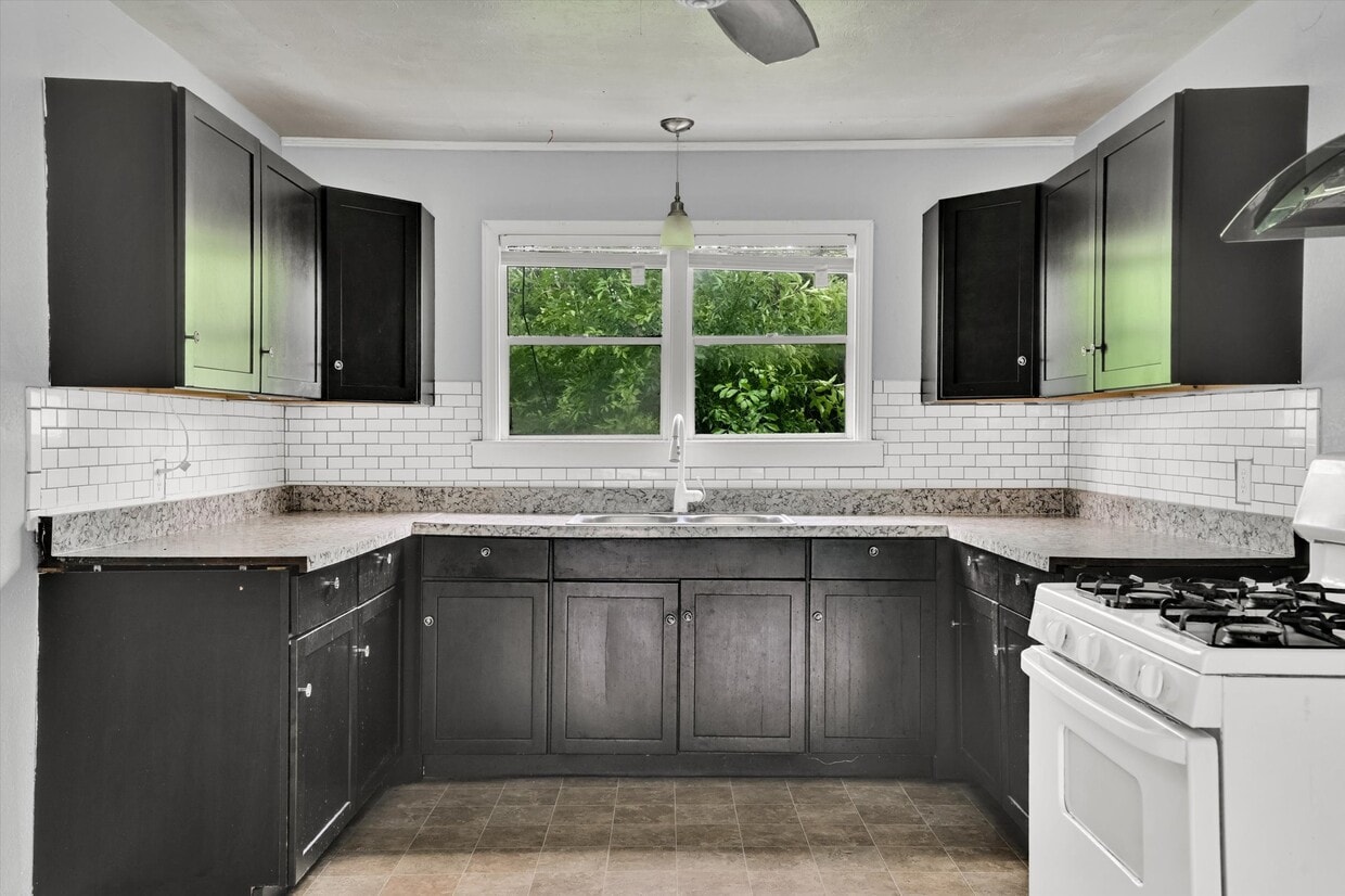 Photo - 616 Benson St (La Marque, TX)