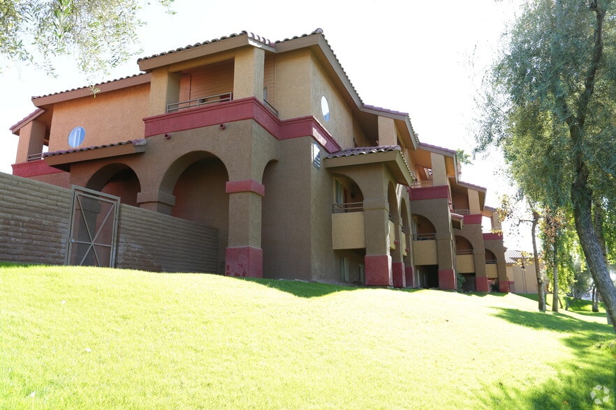 Stillwater Apartments Rentals Glendale, AZ
