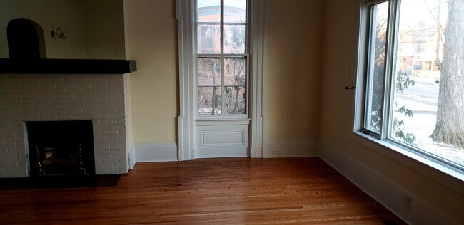 Foto del edificio - 314 w clinton st