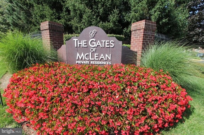 Building Photo - 1591 Spring Gate Dr.