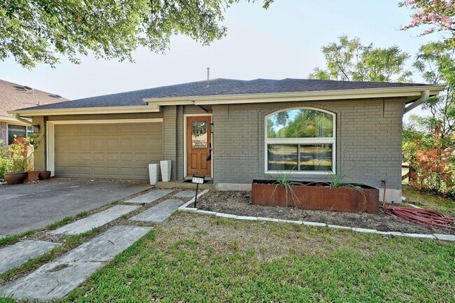 Building Photo - 7717 Ponoma Trail