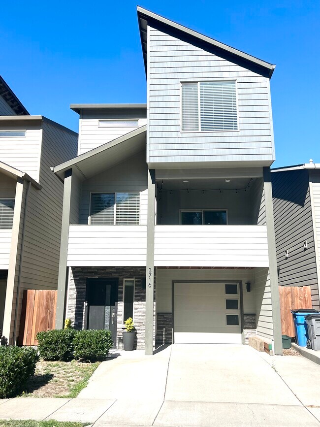 Foto del edificio - 3716 Nicholson Rd