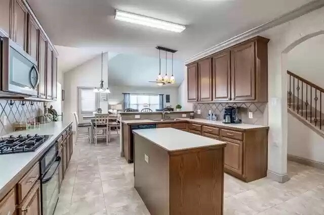 Foto del edificio - 4401 Cannock Dr