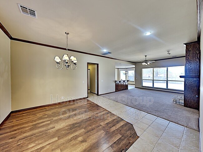 Building Photo - 21571 Plum Grove