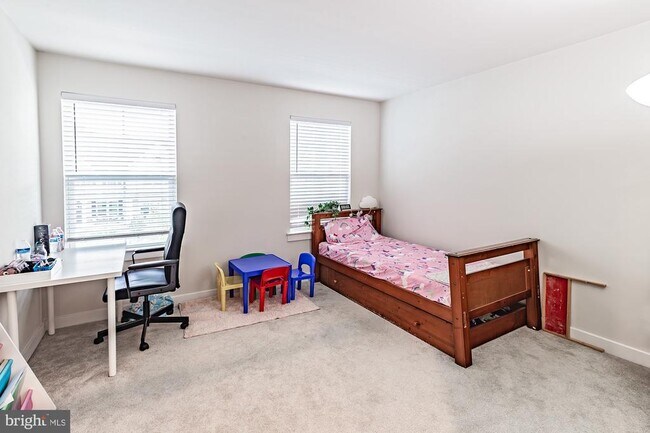 Foto del edificio - 604 Longleaf Dr