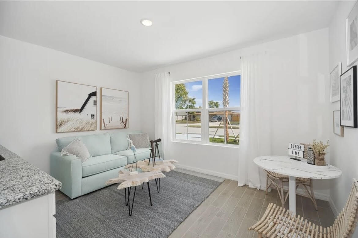 Foto del edificio - 590 Dream Ave SE