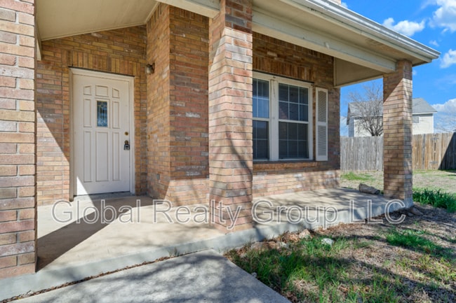 Foto del edificio - 144 Crest Bluff