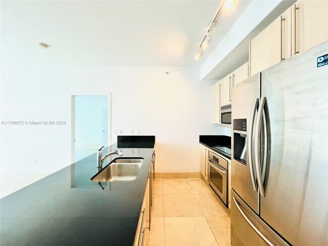 Foto del edificio - 1111 SW 1st Ave