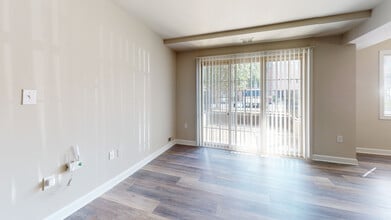 Interior Photo - Arbor Park of Alexandria