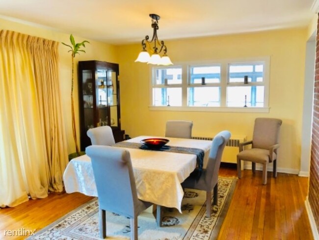 Foto del edificio - 2 br, 1 bath House - 20 Lincoln Pl
