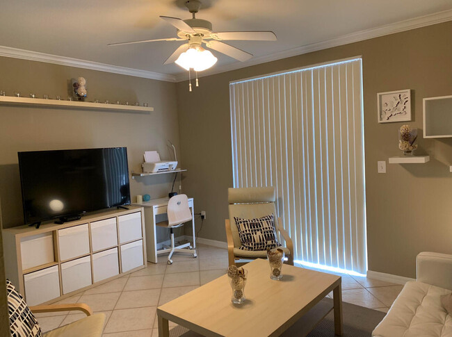 Building Photo - 6559 Emerald Dunes Dr