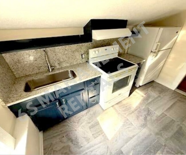 Foto del edificio - 1100 Harrison Ave