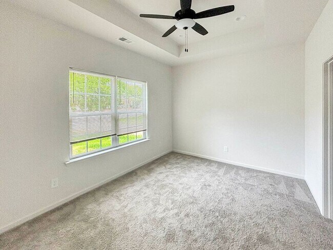 Foto del edificio - 3754 Glenwood Dr